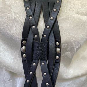 Women’s Fossil Genuine Leather Black Belt .